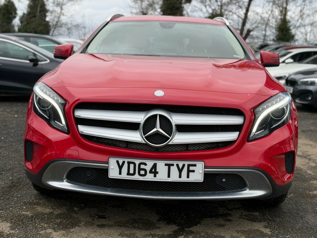 Mercedes-Benz GLA Class 2.1L Se Red #2