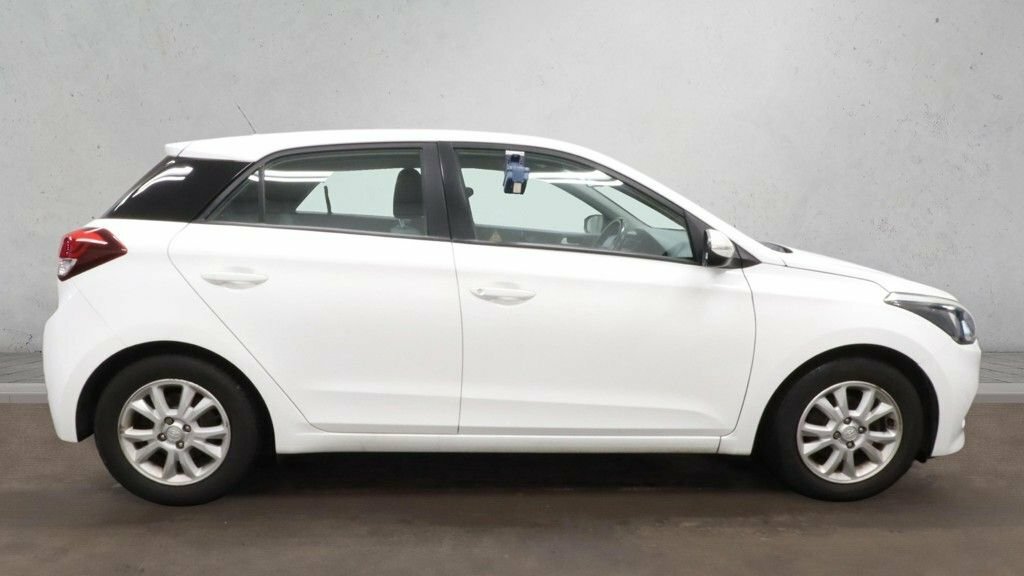 Hyundai I20 1L Se DX66KMV White #5