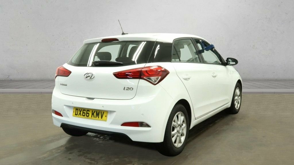 Hyundai I20 1L Se DX66KMV White #4
