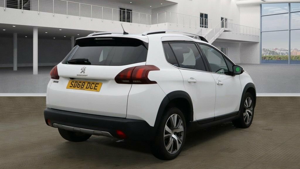 Peugeot 2008 1L Allure SD68DCE White #3