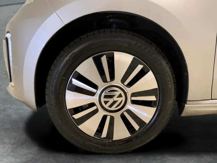 Volkswagen e-Up 2017 18.7Kwh E-up Hatchback 82 Silver #10