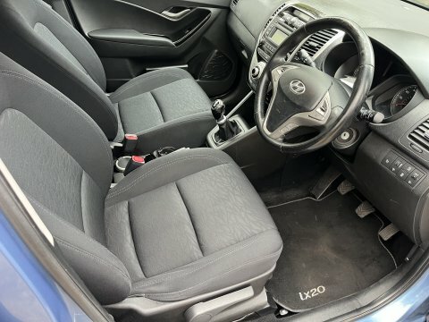 Hyundai Ix20 Crdi Style White #7