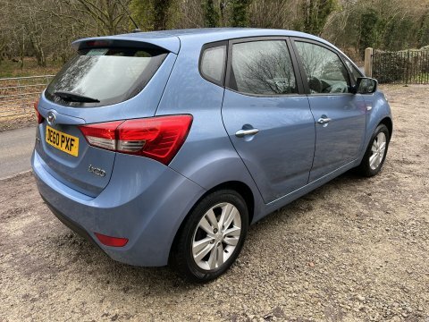 Hyundai Ix20 Crdi Style White #5