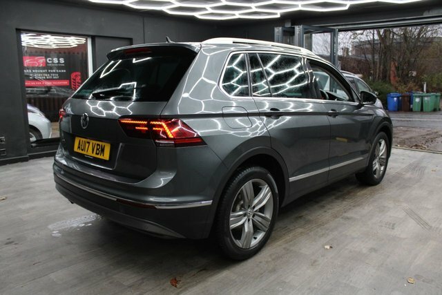 Volkswagen Tiguan 2.0 Tdi Bluemotion Tech Sel Suv Dsg 4Mo AU17VBM Grey #5