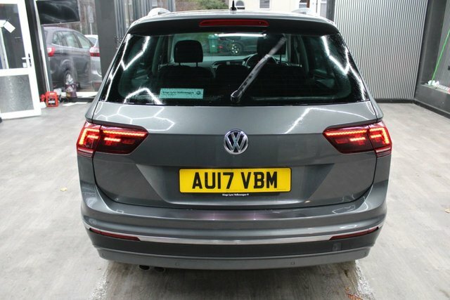 Volkswagen Tiguan 2.0 Tdi Bluemotion Tech Sel Suv Dsg 4Mo AU17VBM Grey #6