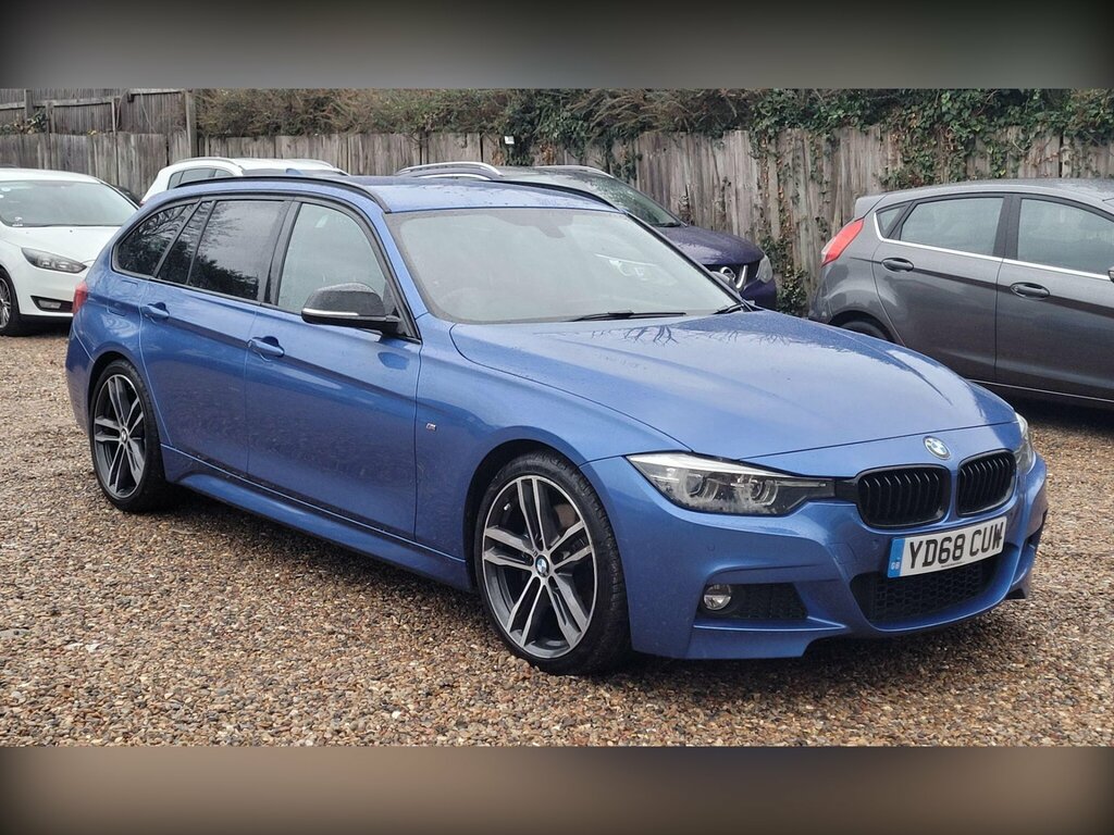 BMW 3 Series 2.0 320I M Sport Shadow Edition Touring Euro YD68CUW Blue #3
