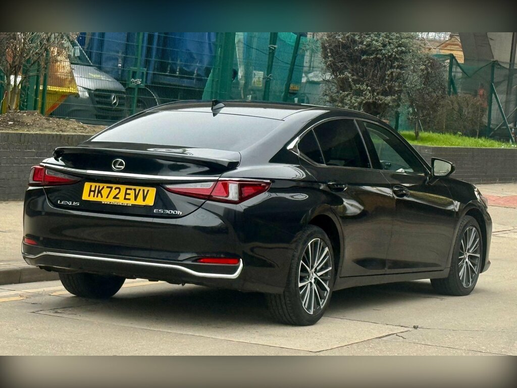 Lexus ES 2.5 300H Premium Edition Saloon Hybrid HK72EVV Black #2