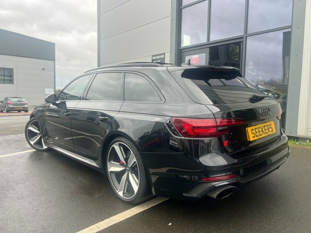 Audi RS4 Avant Tfsi V6 Carbon Edition FR09ADG Black #2
