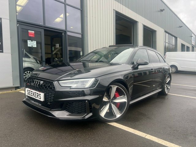 Audi RS4 Avant Tfsi V6 Carbon Edition FR09ADG Black #3