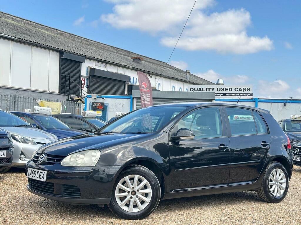 Volkswagen Golf 1.6 Fsi Match Black