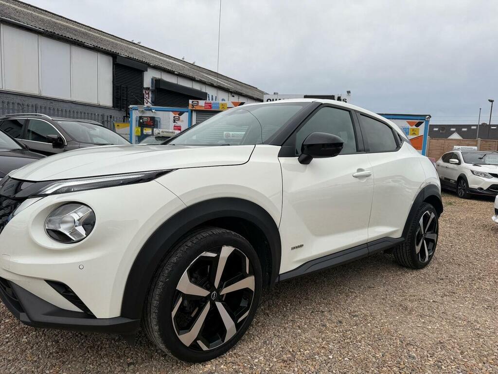 Nissan Juke Hybrid OY22KNB White #6