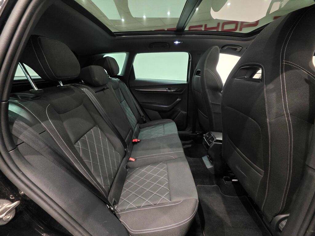 Skoda Karoq Tdi Sportline Suv YK69ZDS Black #4