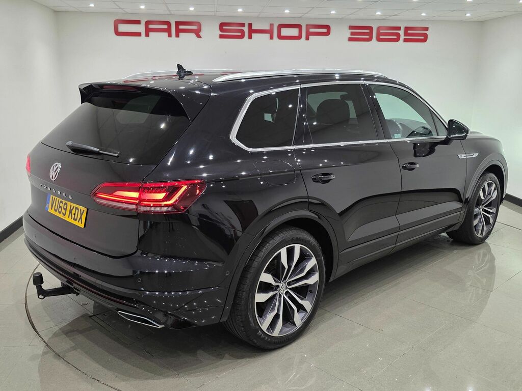 Volkswagen Touareg Tdi V6 R-line Tech VU69KDX Black #4
