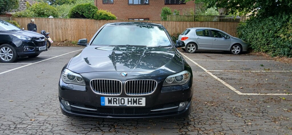 BMW 5 Series Saloon 3.0 525D Se Saloon 2010 WR10HME Grey #2
