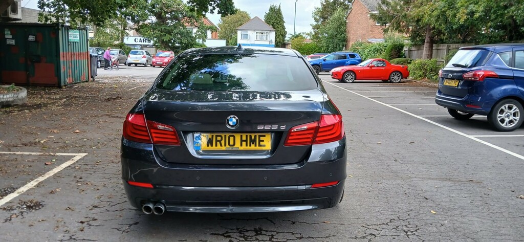 BMW 5 Series Saloon 3.0 525D Se Saloon 2010 WR10HME Grey #6
