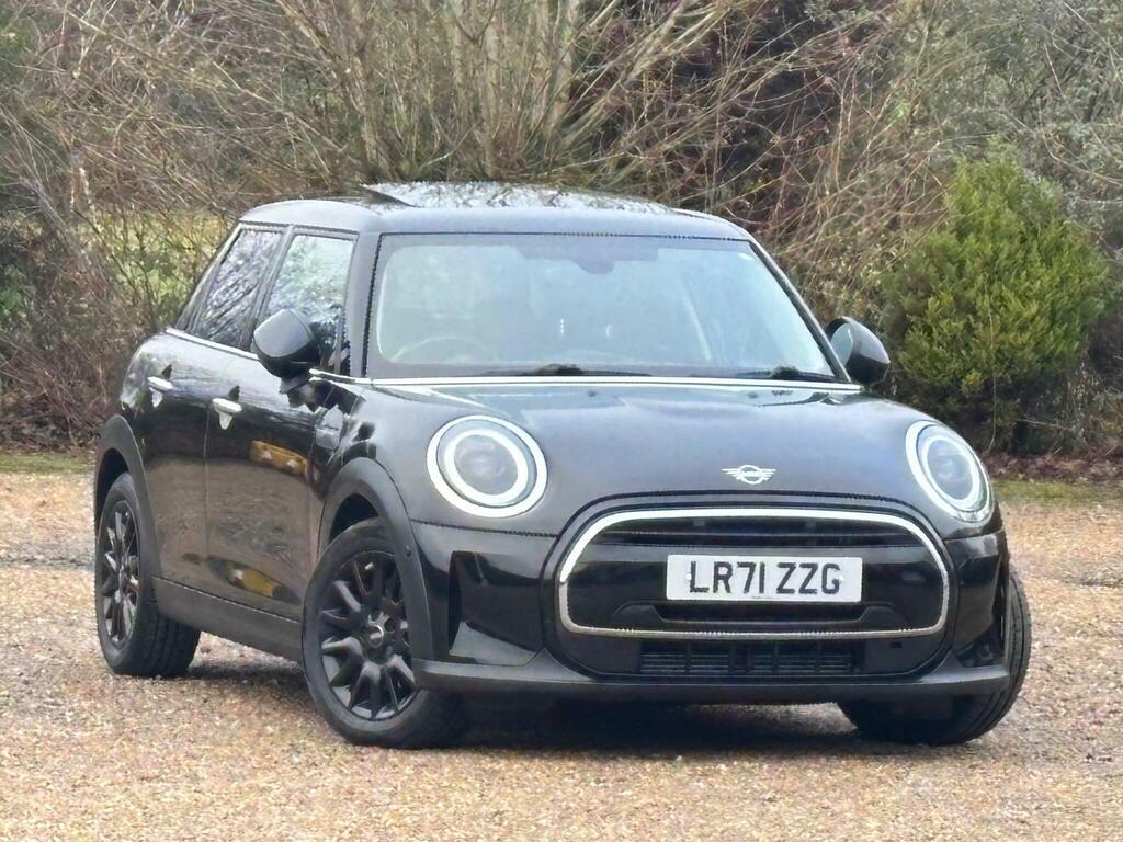 Mini Hatch 1.5 Cooper Classic Steptronic Euro 6 S S LR71ZZG Black #6