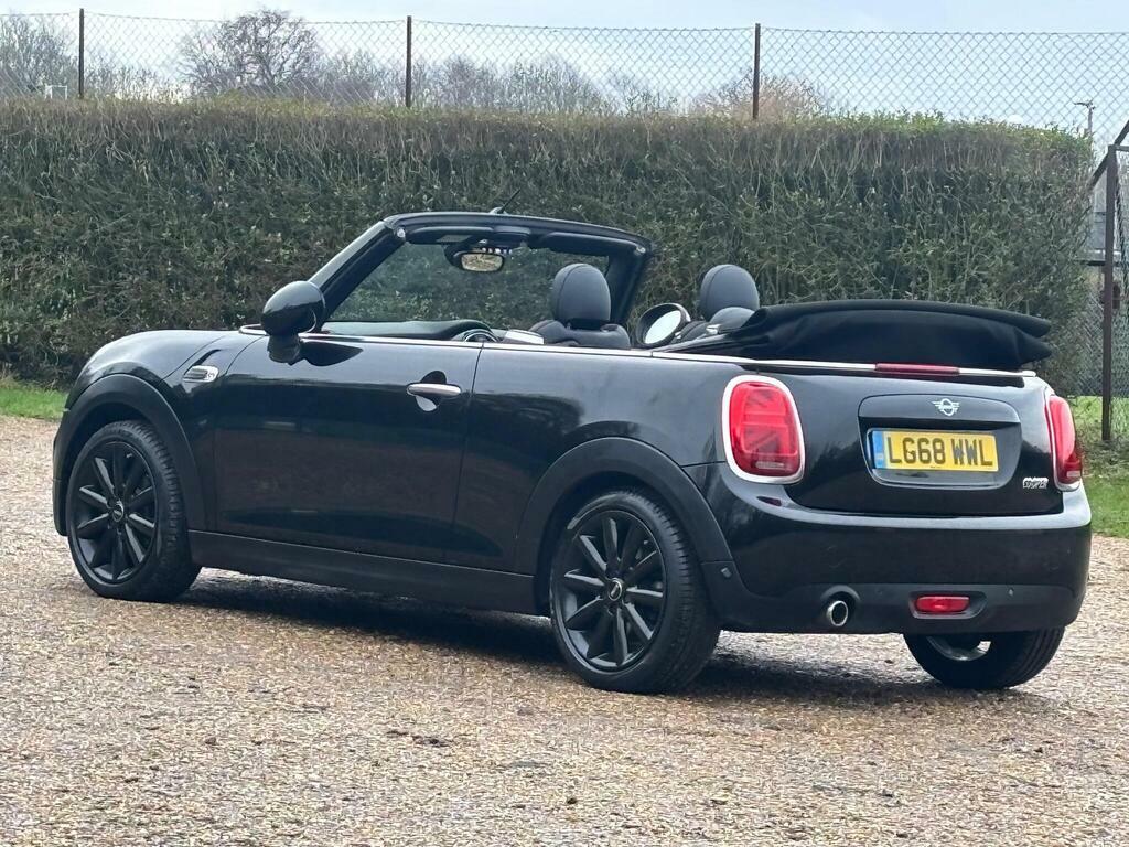 Mini Convertible 1.5 Cooper Steptronic Euro 6 S S LG68WWL Black #4