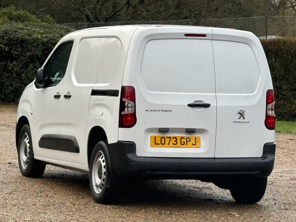 Peugeot Partner 1.5 Bluehdi 1000 Professional Premium Standard P White #4