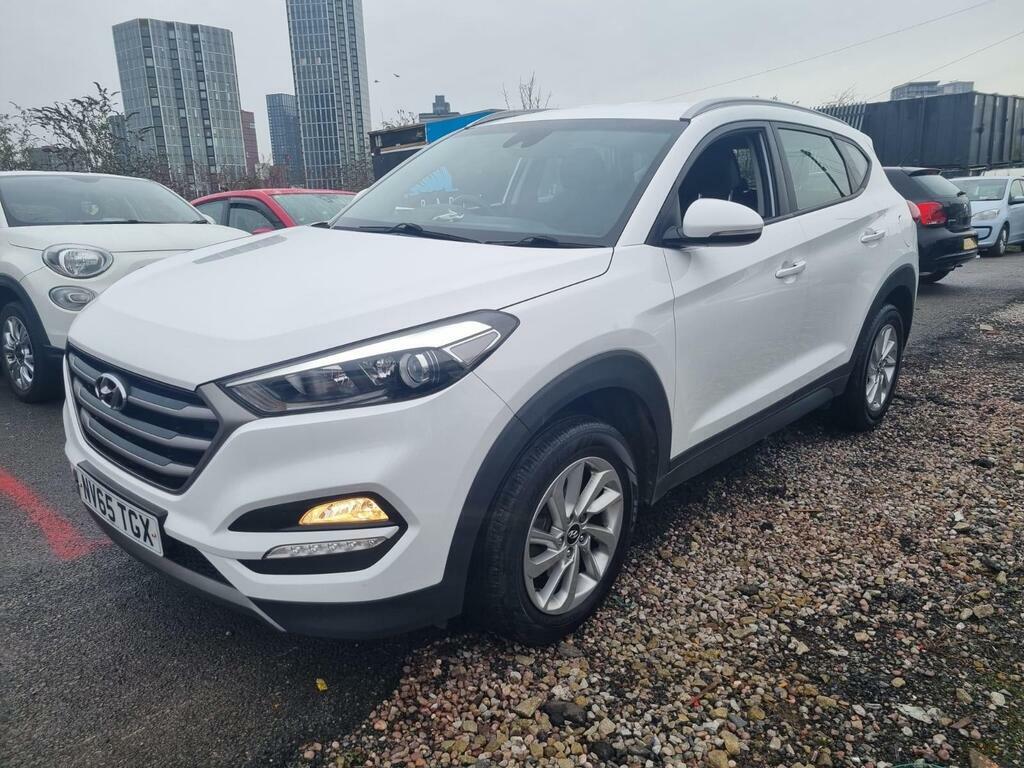Hyundai Tucson 1.6 Gdi Blue Drive Se Euro 6 Ss NV65TGX White #4