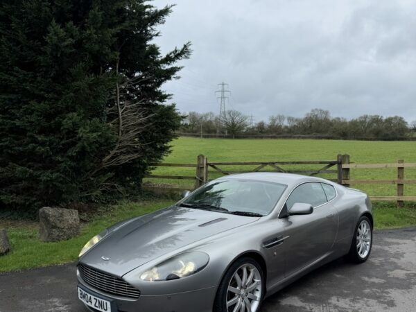 Aston Martin DB9 2004 Aston Martin Db9 