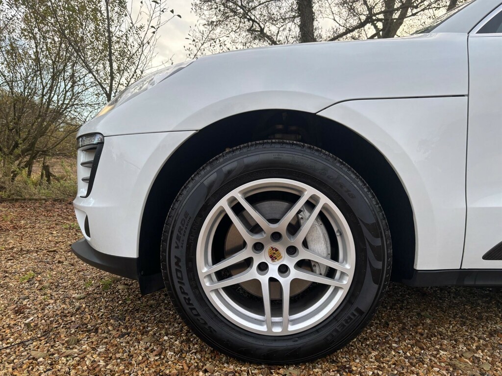 Porsche Macan 2.0T Pdk 4Wd Euro 6 Ss White #3