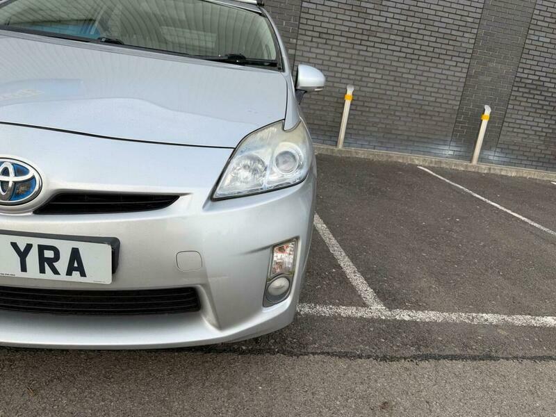 Toyota Prius 1.8 Vvt-h T3 Cvt Silver #4