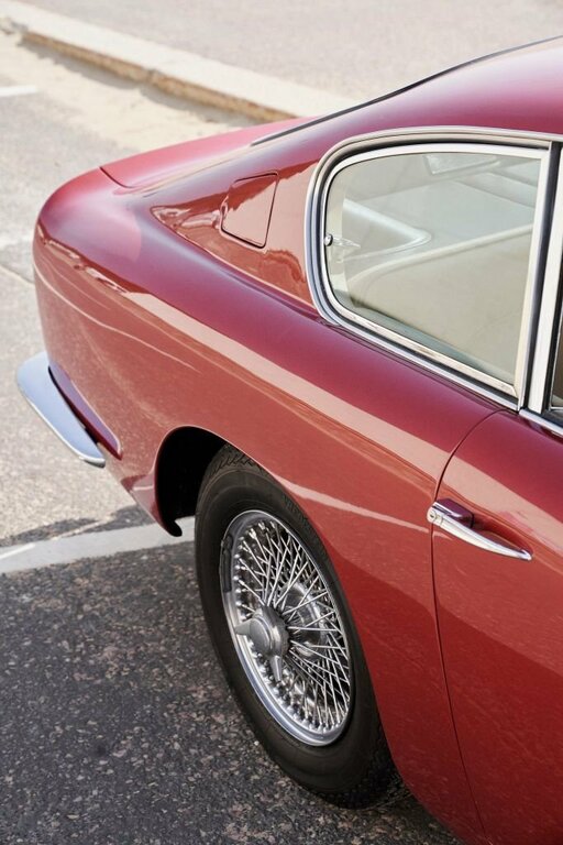 Aston Martin DB6 4L Vantage Red #4