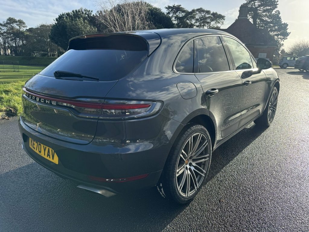 Porsche Macan 2L Null KE70YAV Grey #5