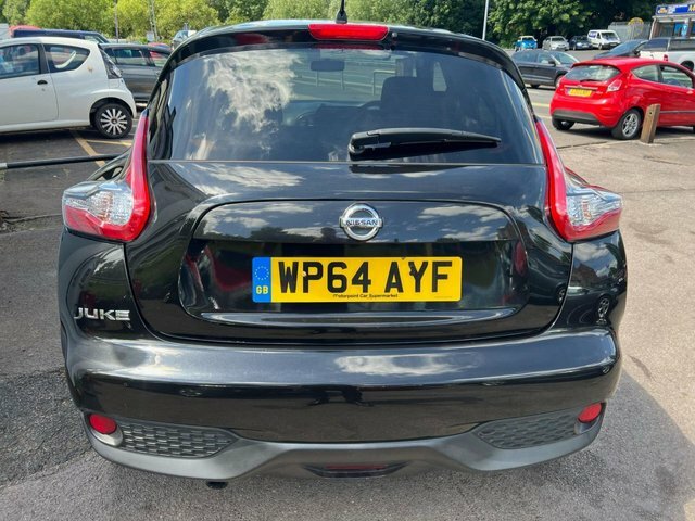 Nissan Juke 2014 1.2 Acenta Dig-t 115 Bhp WP64AYF Black #4