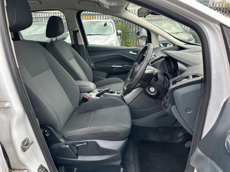 Ford C-Max 1.6 Zetec Euro 5 SV63BZW White #3