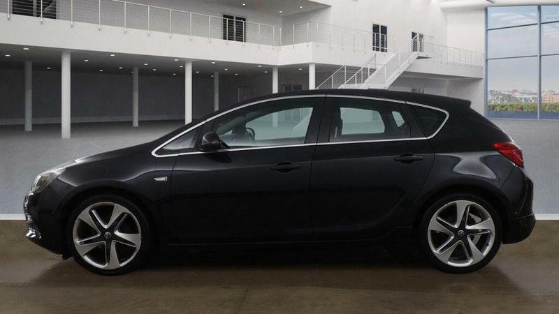 Vauxhall Astra 1.6 16V Limited Edition Euro 5 DY64JOV Black #6