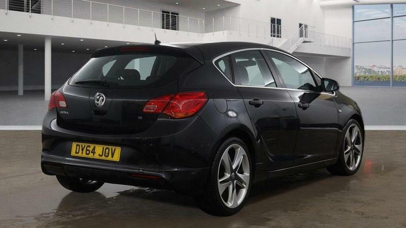 Vauxhall Astra 1.6 16V Limited Edition Euro 5 DY64JOV Black #4