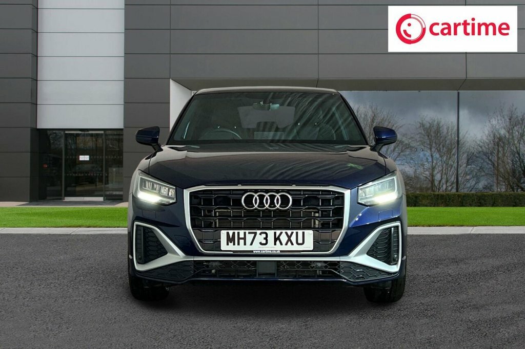 Audi Q2 1L S Line MH73KXU Blue #4