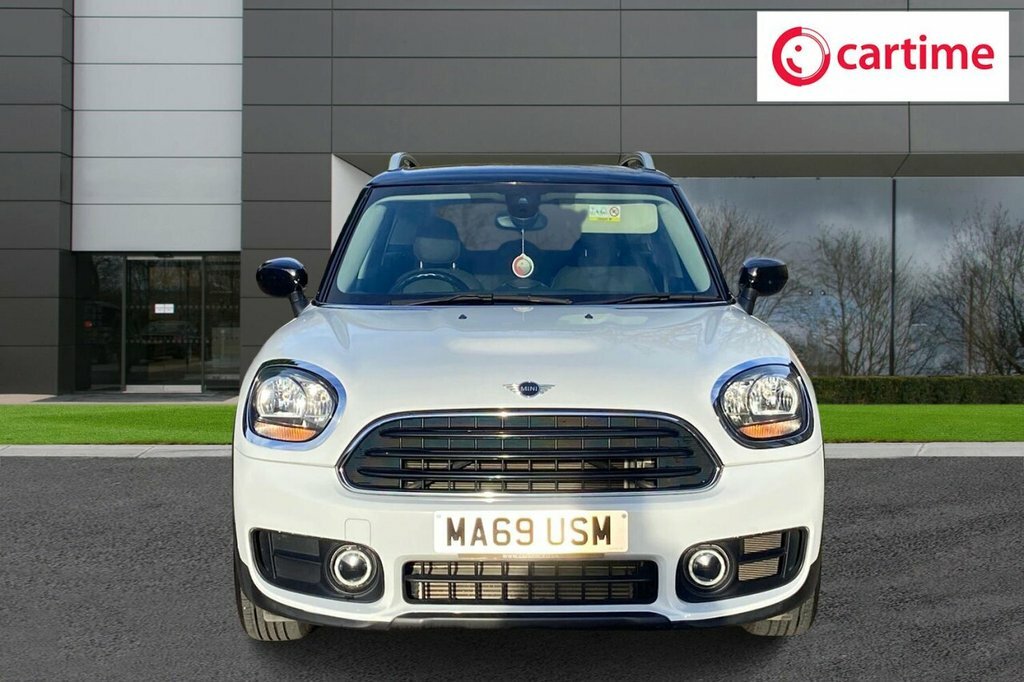 Mini Countryman 1.5L Cooper Classic MA69USM White #4