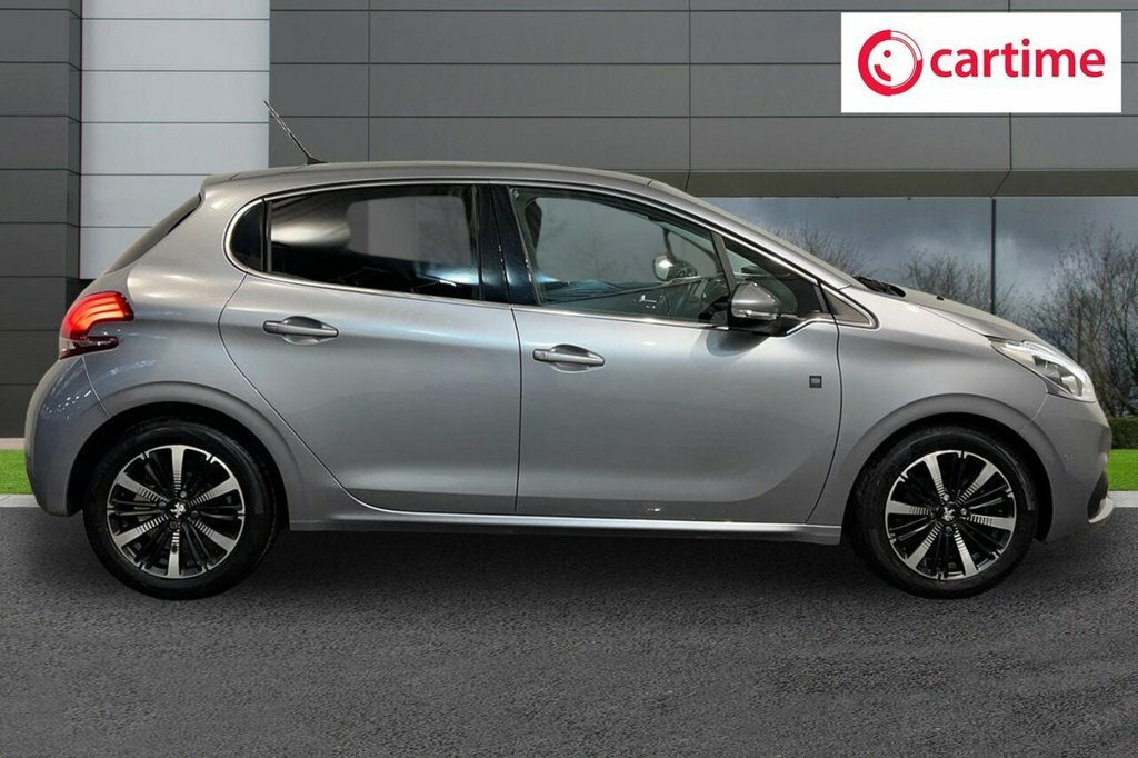 Peugeot 208 1.2L Tech Edition MJ69HNL Grey #2