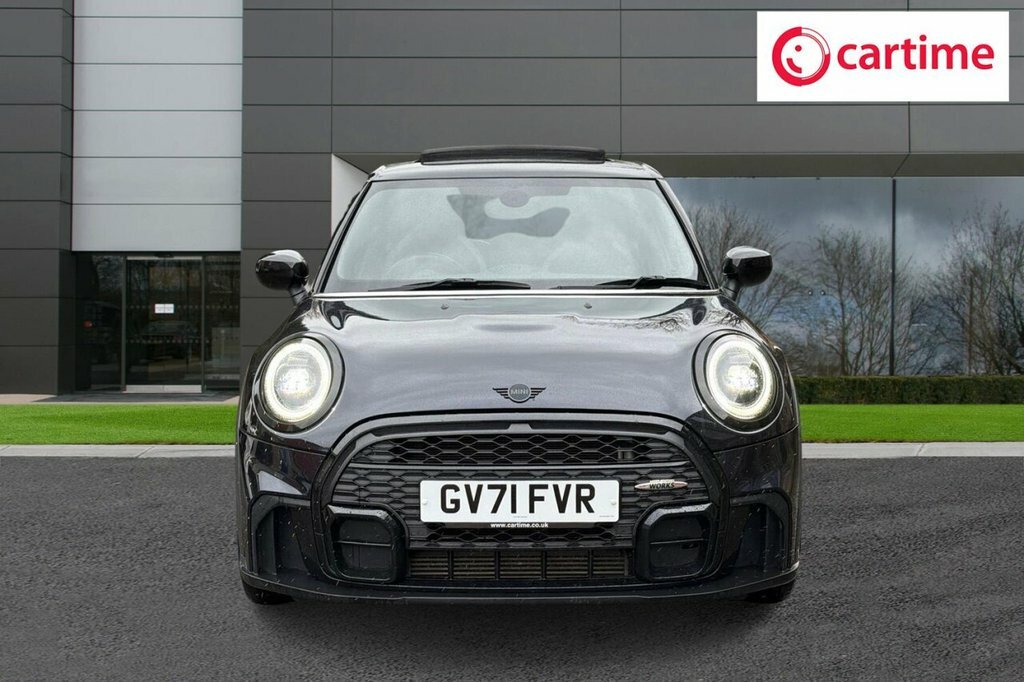 Mini Hatch 1.5L Cooper Sport GV71FVR Black #4