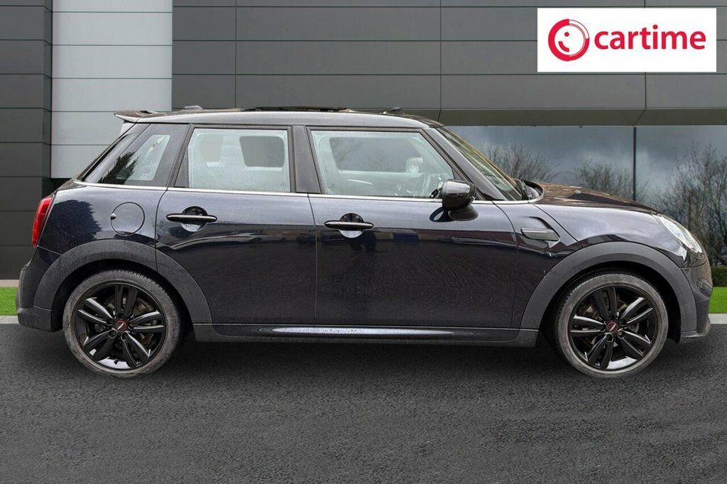 Mini Hatch 1.5L Cooper Sport GV71FVR Black #2