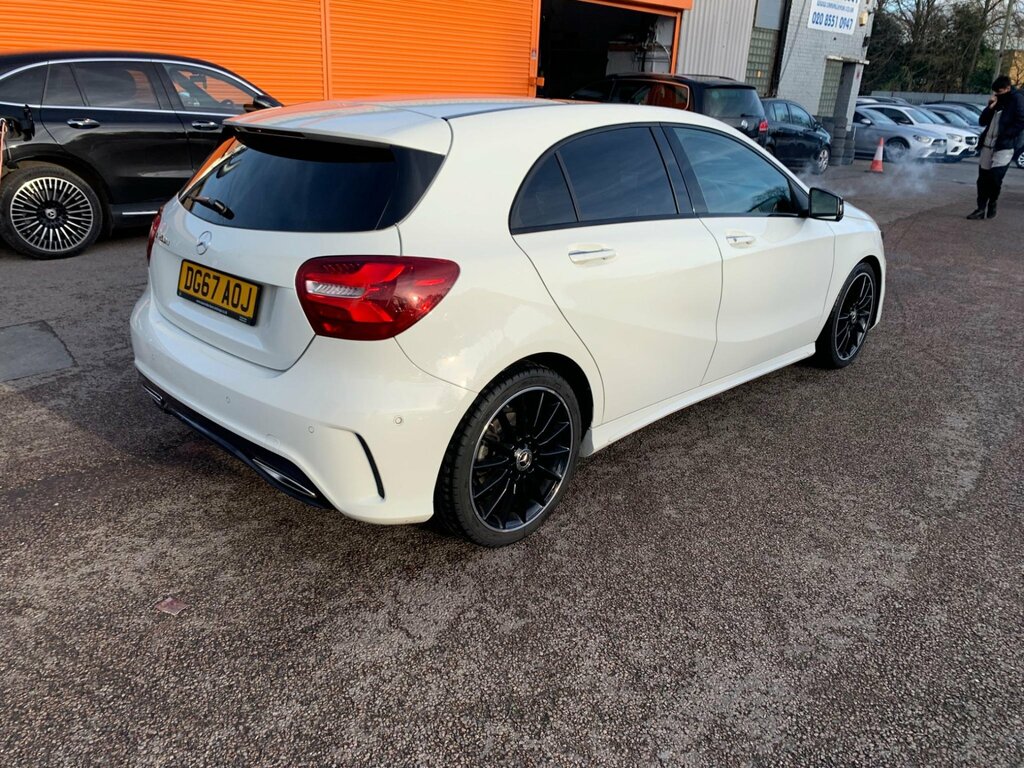 Mercedes-Benz A Class 2.1 A200d Amg Line Premium Plus 7G-dct Euro 6 S White #2