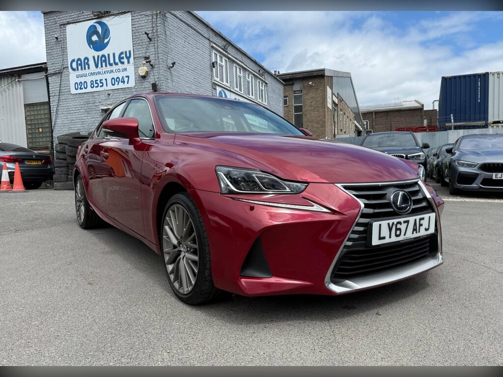 Lexus IS 2.5 300H Premier E-cvt Euro 6 Ss Red