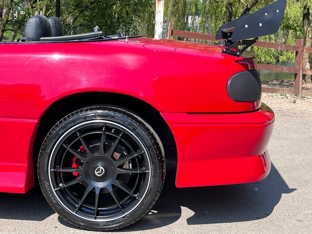 Mazda MX-5 1.6 2dr Red #58