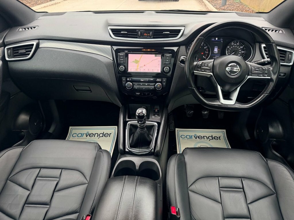 Nissan Qashqai 1.3L Tekna ND19UWN White #4