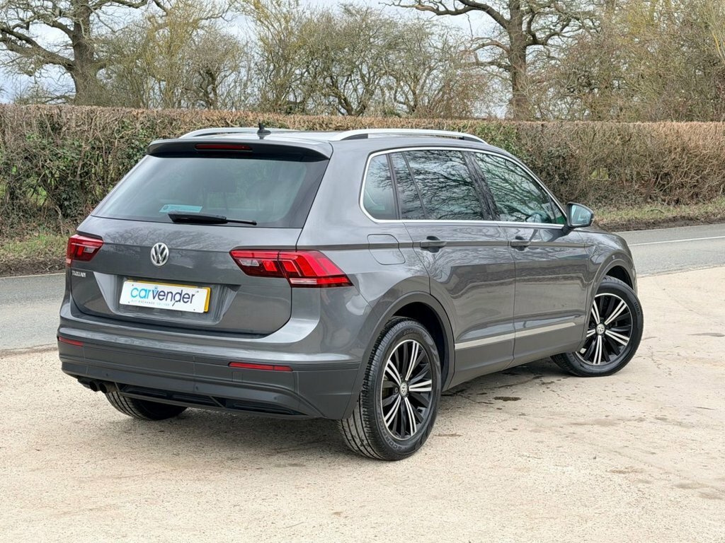 Volkswagen Tiguan 1.4L Se Navigation Grey #4
