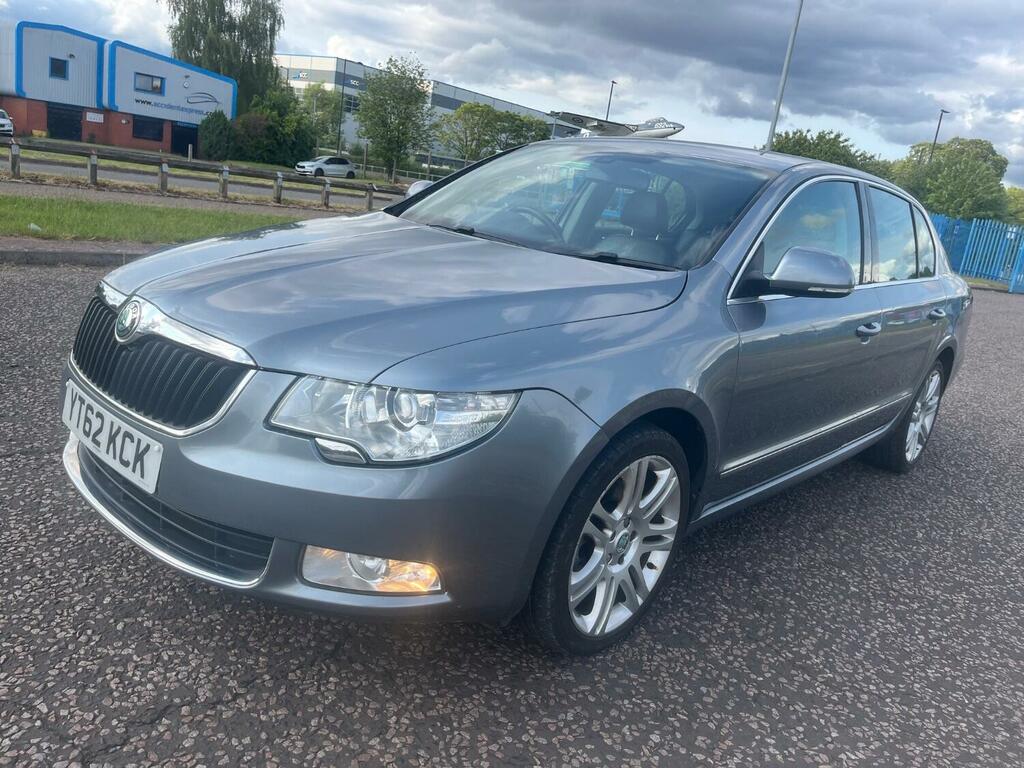 Skoda Superb 2.0 Tdi Elegance 2012 Grey #3