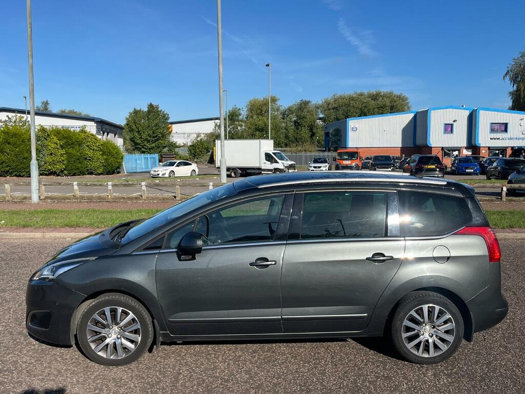 Peugeot 5008 2.0 Hdi Allure 2014 Grey #2