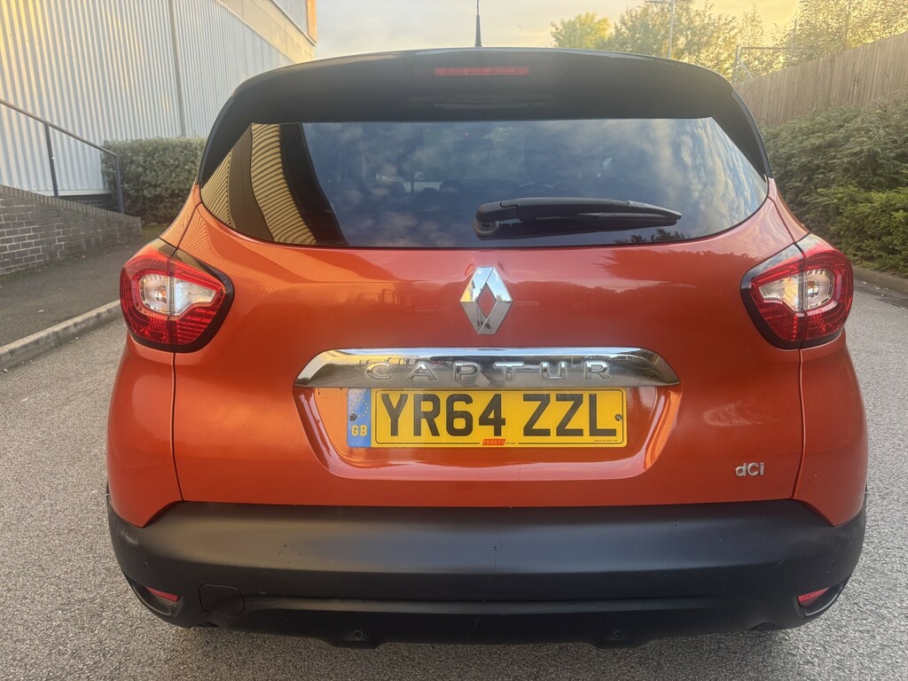 Renault Captur 1.5 Dynamique S Medianav Dci 90 Stop Start 2014 YR64ZZL Orange #5