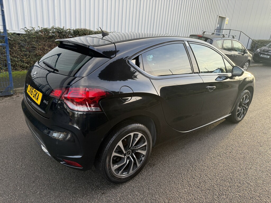 DS DS 4 1.6 Bluehdi Elegance 2016 Black #6