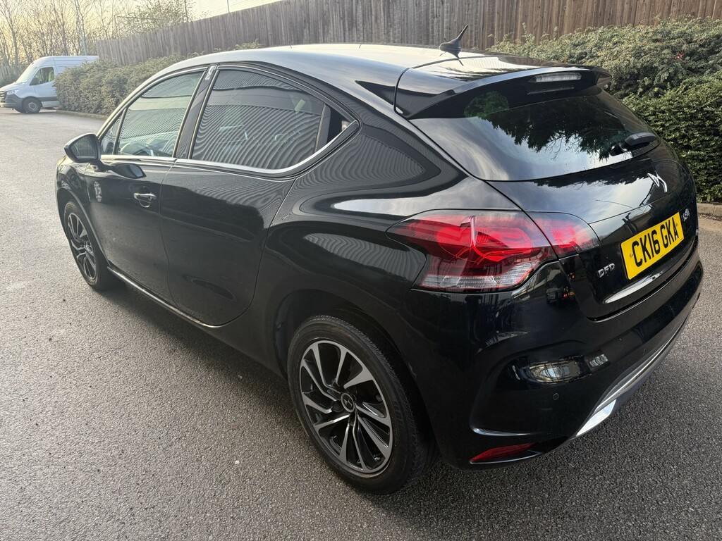 DS DS 4 1.6 Bluehdi Elegance 2016 Black #4