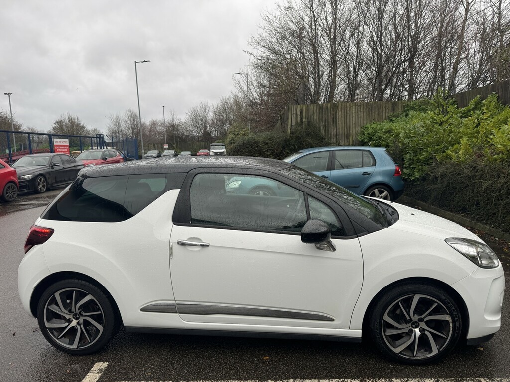 DS DS 3 1.2 Puretech Dstyle Nav 2016 KU16FLM White #6