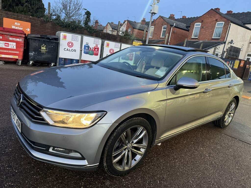 Volkswagen Passat 1.6 Tdi Gt 2017 EY67AON Silver #2