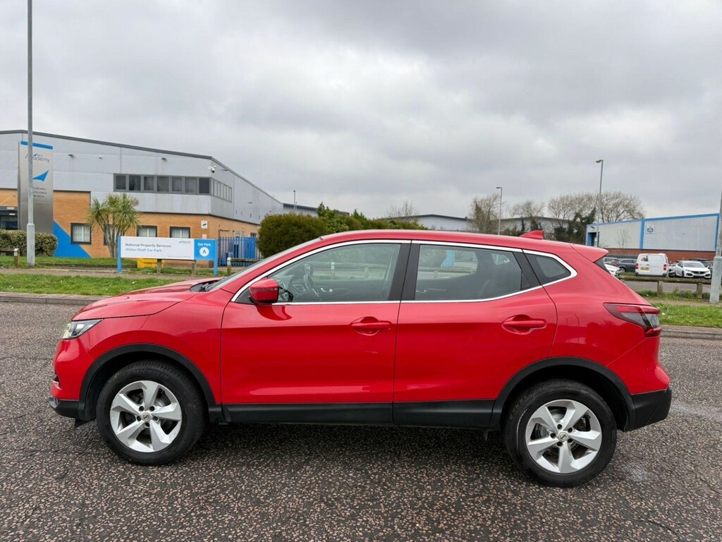 Nissan Qashqai 1.5 Dci Acenta Premium 2019 YP69HXD Red #5